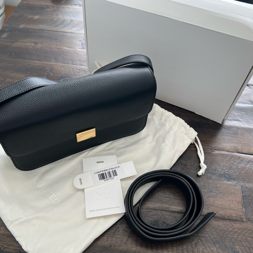 The Curated Elegant Black Leather Shoulder/Crossbody Bag